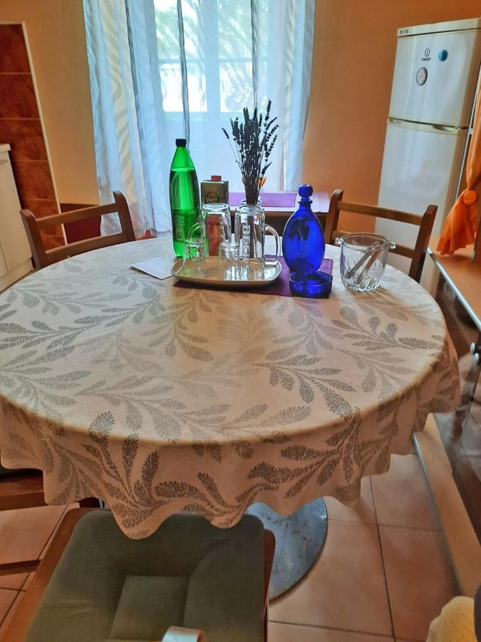 Apartment Surya Rogoznica Kültér fotó