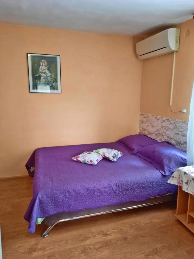 Apartment Surya Rogoznica Kültér fotó