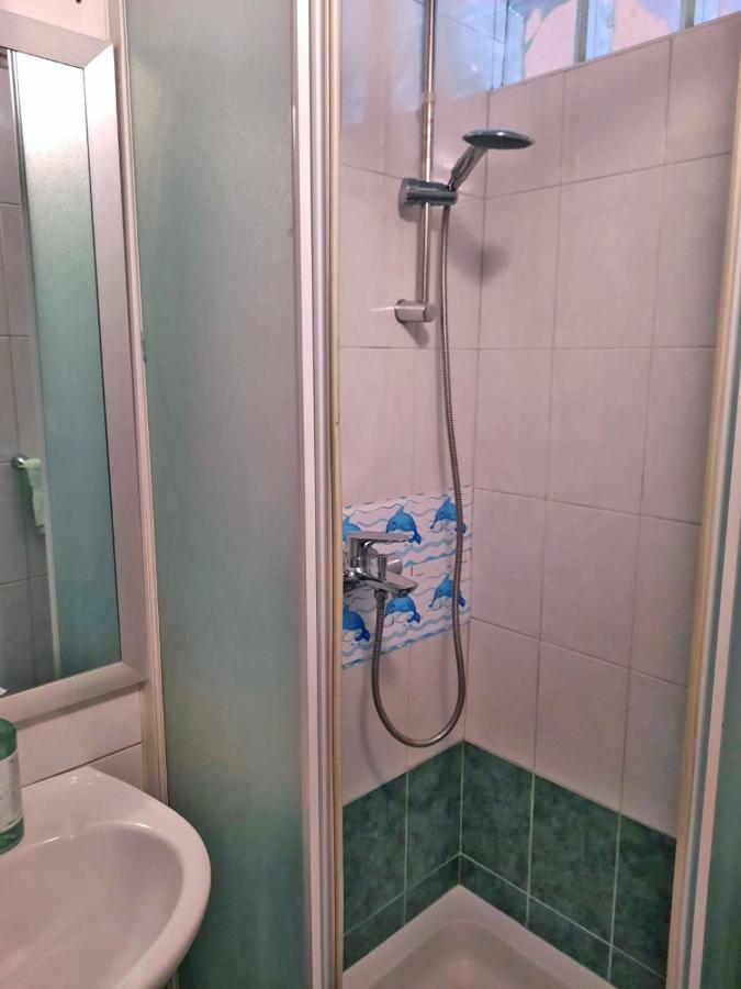 Apartment Surya Rogoznica Kültér fotó